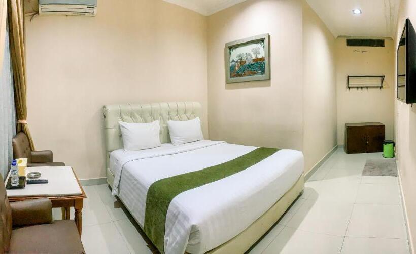 Номер Deluxe, Wisma Mirah 1