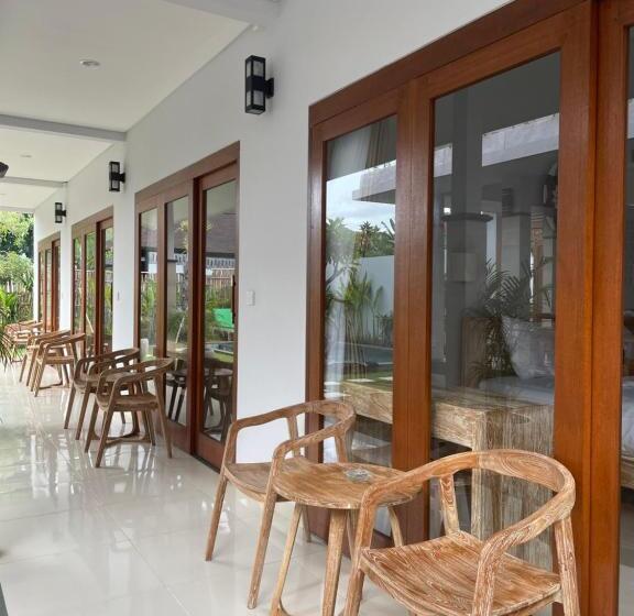 اتاق استاندارد با چشم‌انداز استخر, Feel Good Guesthouse
