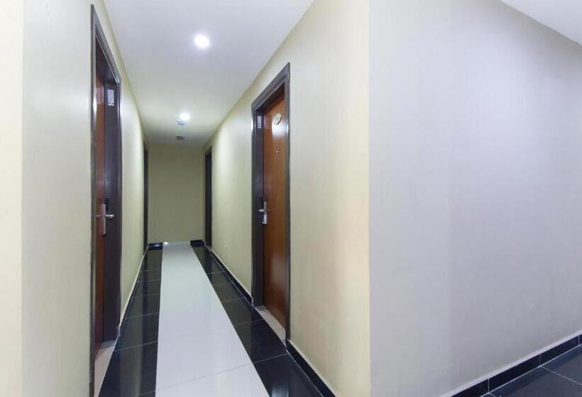 Номер Стандарт Трехместный, New D D Hotel S Alam