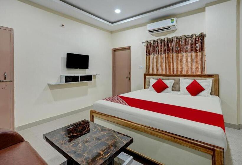 Номер Стандарт, Oyo Flagship Hotel Luxury Inn