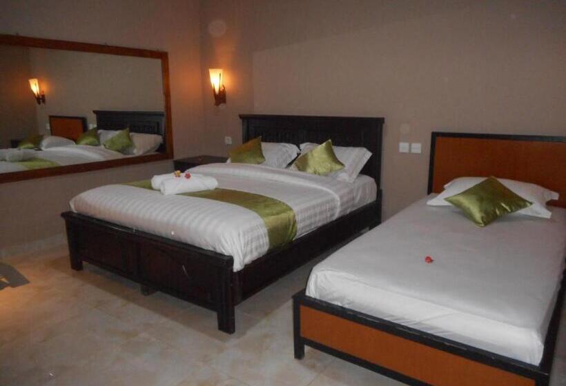 스탠다드 트리플 룸, Suci Amerta Guest House