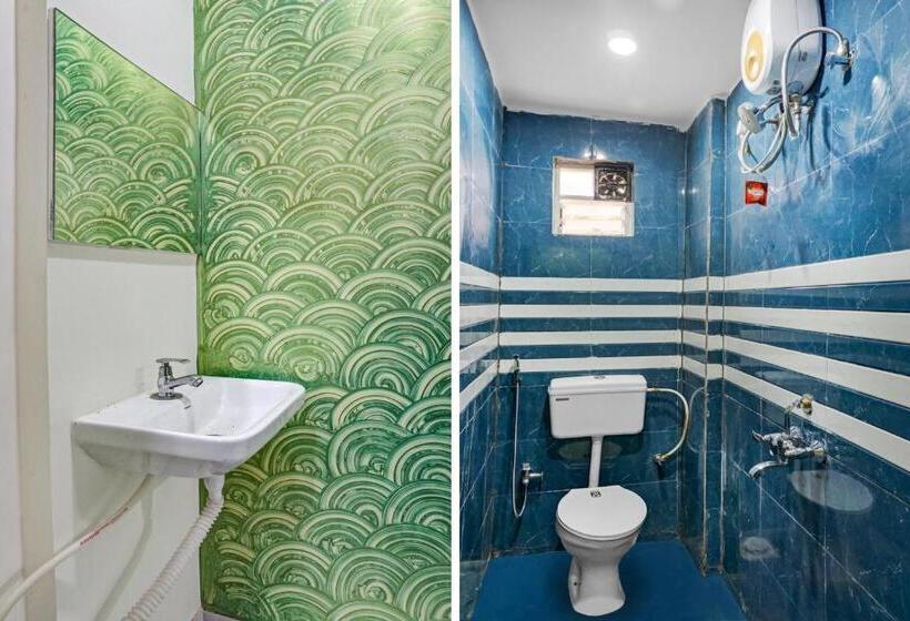 Трехместный Номер Классика, Collection O Casa Inn