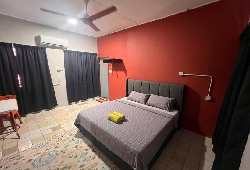 Номер Стандарт, Putra Sentosa Retreat Camp, Sematan