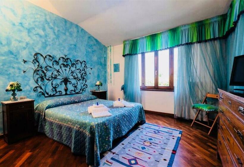 Номер Стандарт, Ai Due Pini B&b