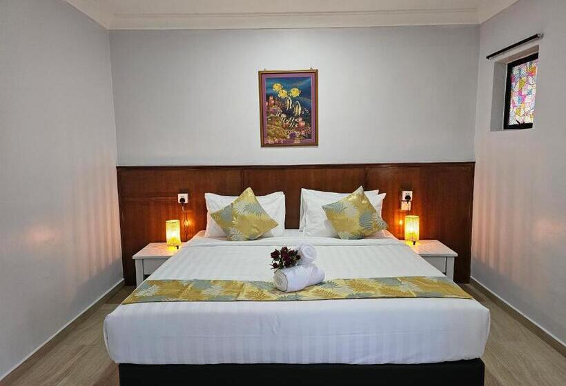 Номер Deluxe Кровать Кинг, Cottage Inn Gerik