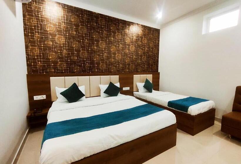 Трехместный Номер Deluxe, Jvs Palace