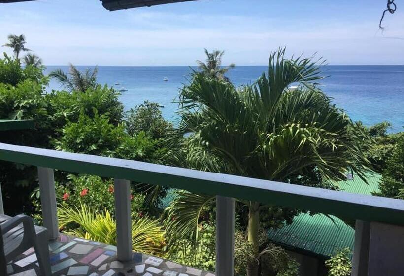 Номер Deluxe Вид на Море, Liberty S Community Lodge And Diving