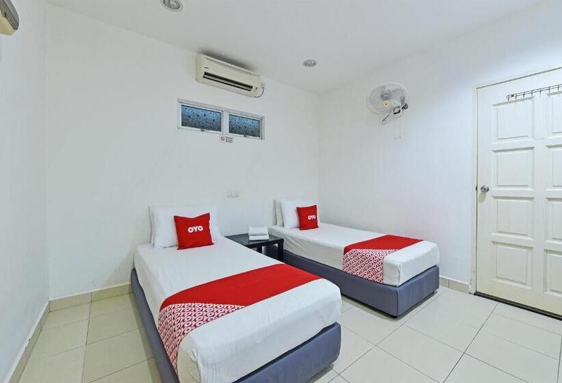 Номер Deluxe, Oyo 90879 Eleven Inn