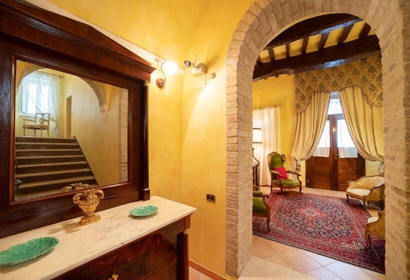 Номер Deluxe, Degli Alessandri Palace