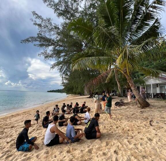 اتاق لوکس با چشم‌انداز دریا, Dumba Bay Tioman