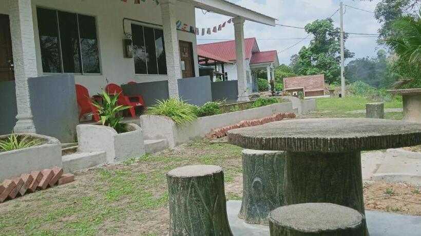 Номер Стандарт, Belebar Homestay Taman Negara Pahang Malaysia