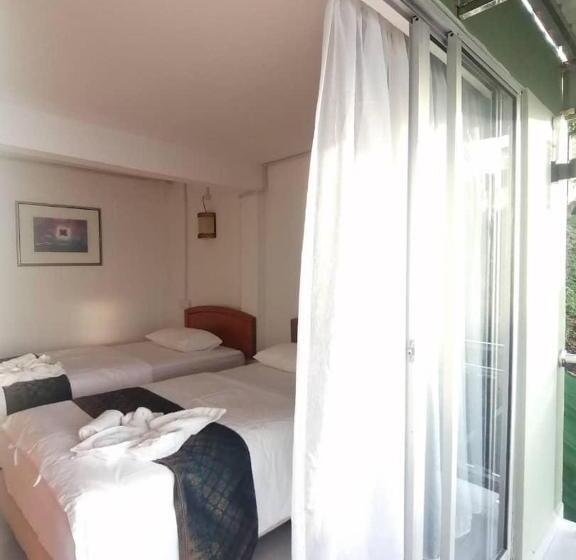 ファミリールーム, Perhentian Chomel Chalet