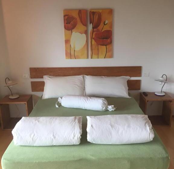 标准三人间, Bed & Breakfast Col Mazzet