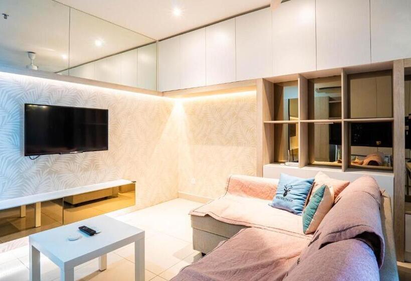 استودیوی لوکس, H20 Residence Ara Damansara By Airhost