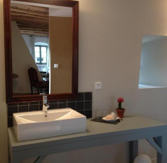 Номер Стандарт, Le Rézinet   Chambres D Hôtes