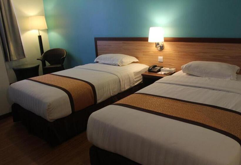 Семейный Номер Deluxe, Td Lodge Kota Belud