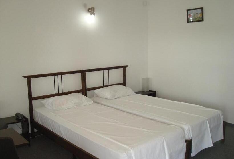 اتاق استاندارد, Pension Oasis