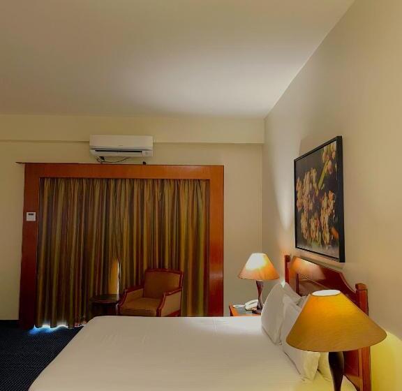 استودیوی لوکس, Rainbow Paradise Beach Resort