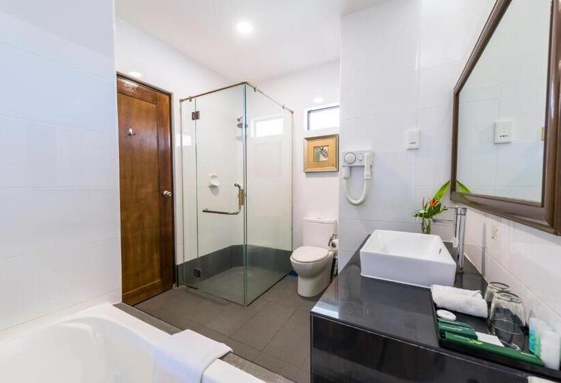 Suite with lake view, Tok Aman Bali Beach Resort @ Beachfront