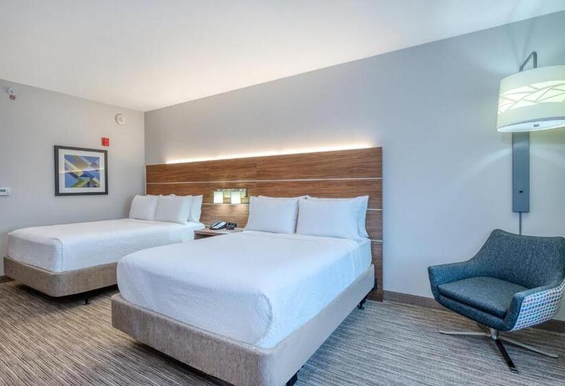 Номер Стандарт Адаптированный для Инвалидов, Holiday Inn Express Troy, An Ihg