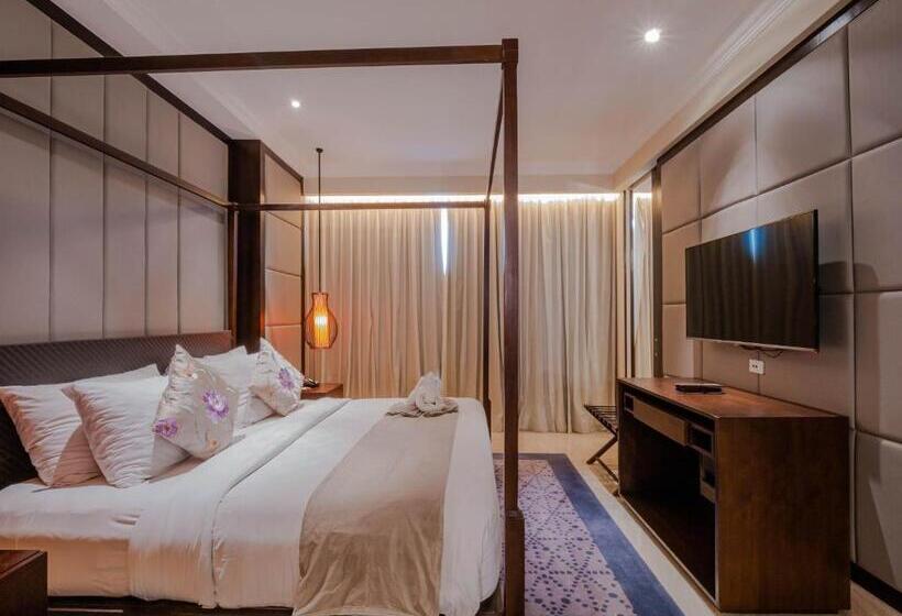 Люкс, Jambuluwuk Oceano Seminyak