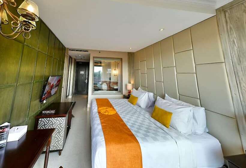 Номер Deluxe с Балконом, Jambuluwuk Oceano Seminyak
