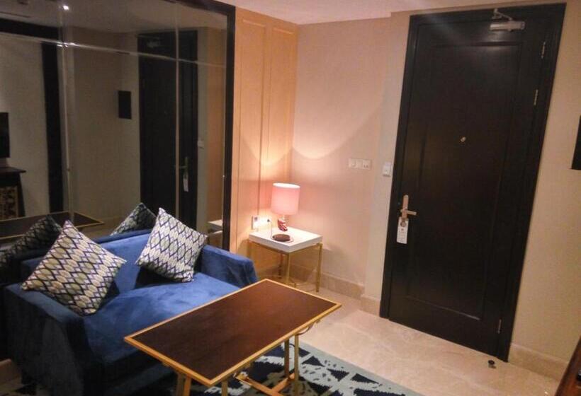 Полулюкс с Балконом, Jambuluwuk Oceano Seminyak