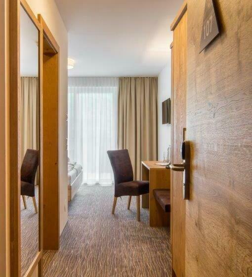 Номер Комфорт, Almhotel Kärnten