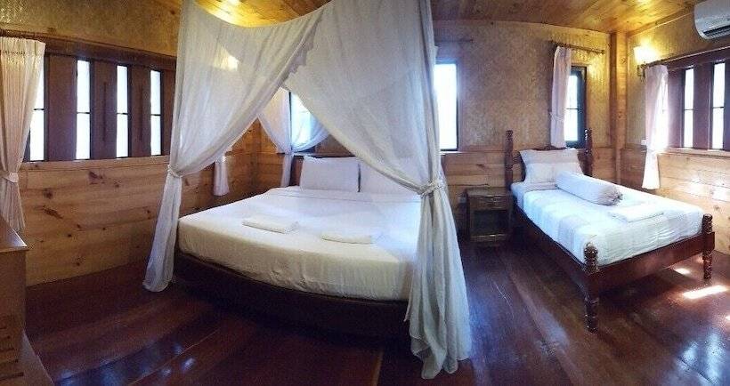 Семейный Номер, Baan Soontree Resort