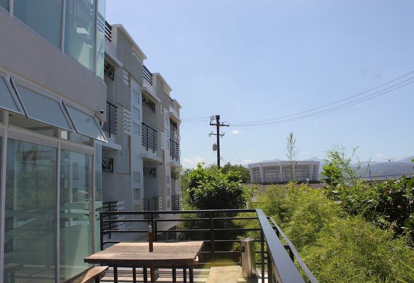 주니어 스위트, The Reef Hotel And Residences