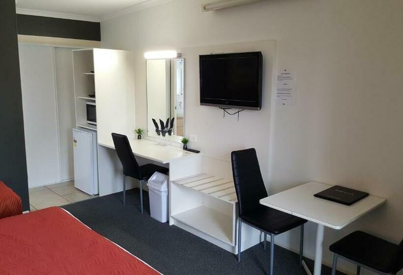 Номер Стандарт, Centre Point Midcity Motor Inn