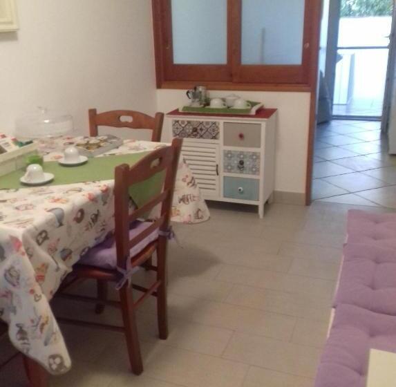 Casa 2 Quartos, Villa Apollo B&b