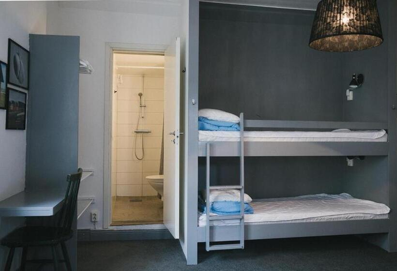 غرفة عائلية, Visby Logi & Vandrarhem