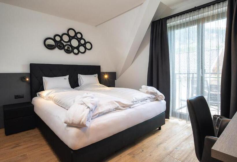 Family Suite, Das Marent