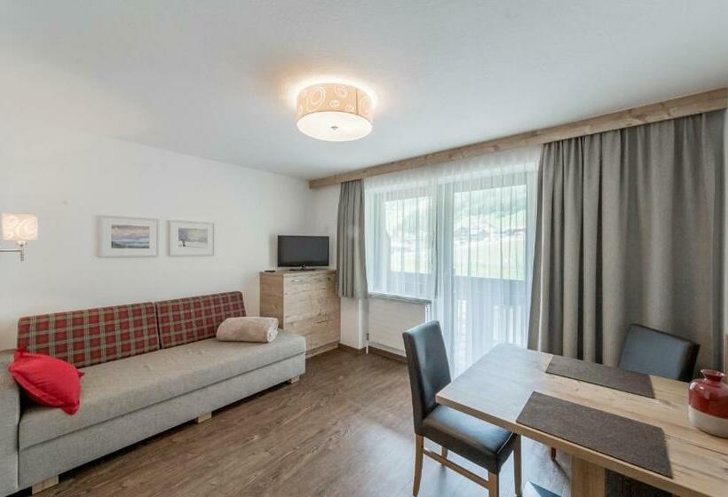 Apartamento 1 Dormitório com Sacada, Rechenau Living & Relax
