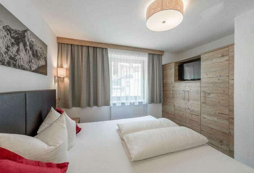 Apartamento 1 Dormitório com Sacada, Rechenau Living & Relax