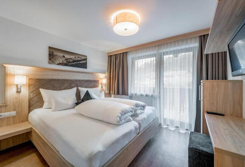 1 Bedroom Family Apartment with Balcony, Rechenau Living & Relax