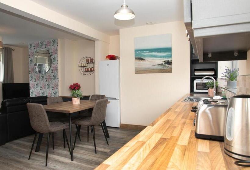 ２ベッドルームアパートメント, Arch House B&b & Apartments