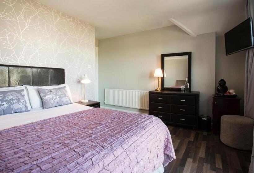 اتاق استاندارد, Maddens Bridge Bar & Guesthouse