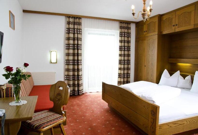 Номер Комфорт, Berghotel Rasis
