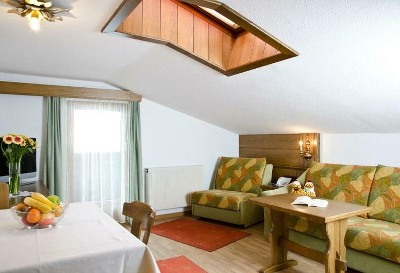 Апартаменты 1 Спальня, Berghotel Rasis