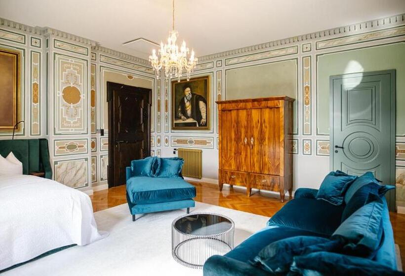 סוויטת ג'וניור דלוקס, Georgi Schloss   Boutique