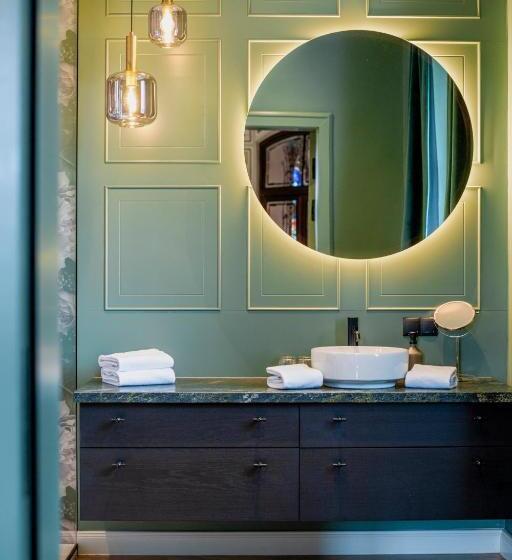 סוויטת ג'וניור דלוקס, Georgi Schloss   Boutique