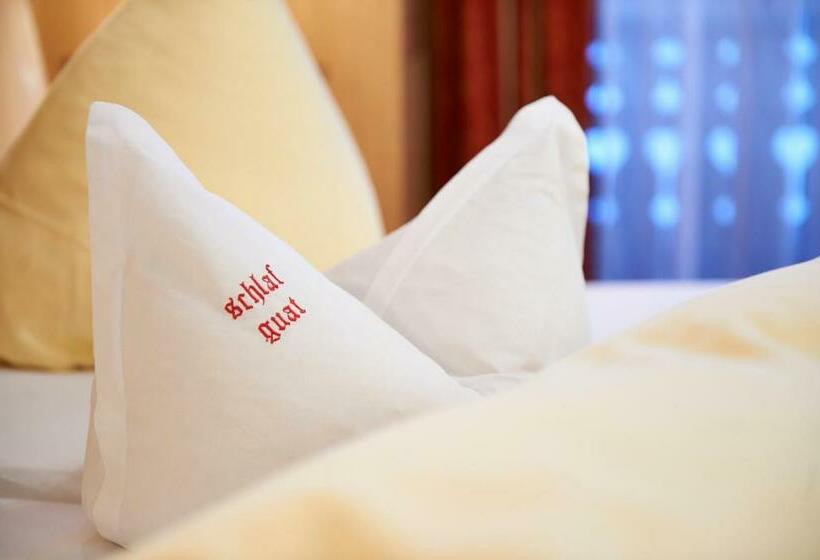 اتاق استاندارد یک نفره, Gourmet Hotel Grünwald