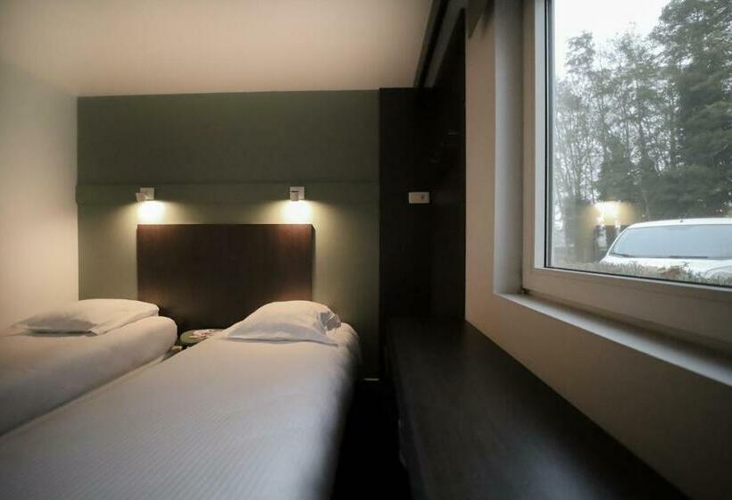 Номер Стандарт, Travel Hotel Kruisem