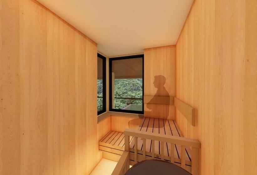 سوییت با چشم‌انداز کوه, Sakunami Onsen Yuzukushi Salon Ichinobo