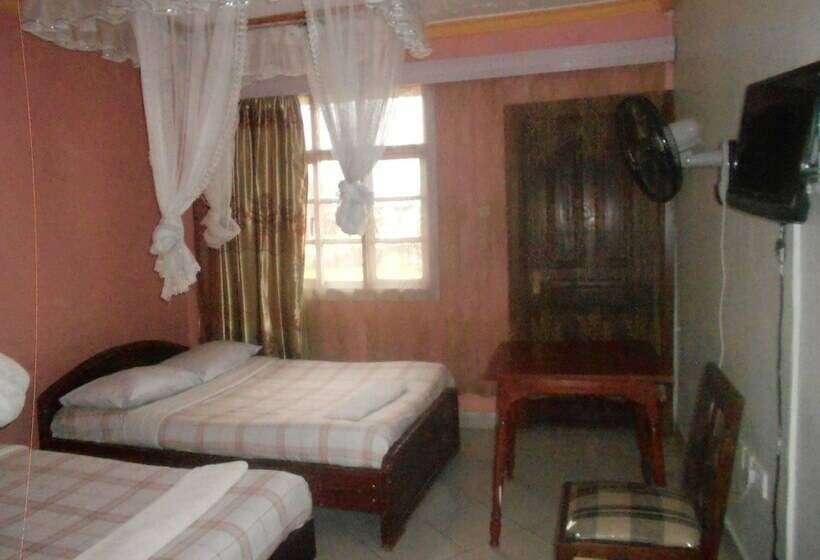 Standard Room, Riversand Hotel With Lake Views,accra Street,kisumu,kenya