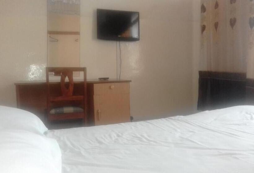 اتاق استاندارد با بالکن, Riversand Hotel With Lake Views,accra Street,kisumu,kenya