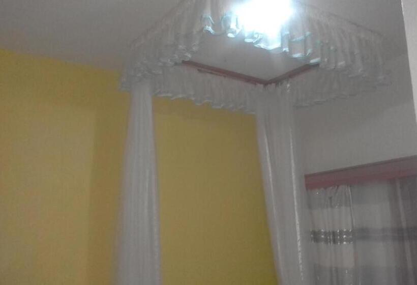 اتاق استاندارد با تراس, Riversand Hotel With Lake Views,accra Street,kisumu,kenya