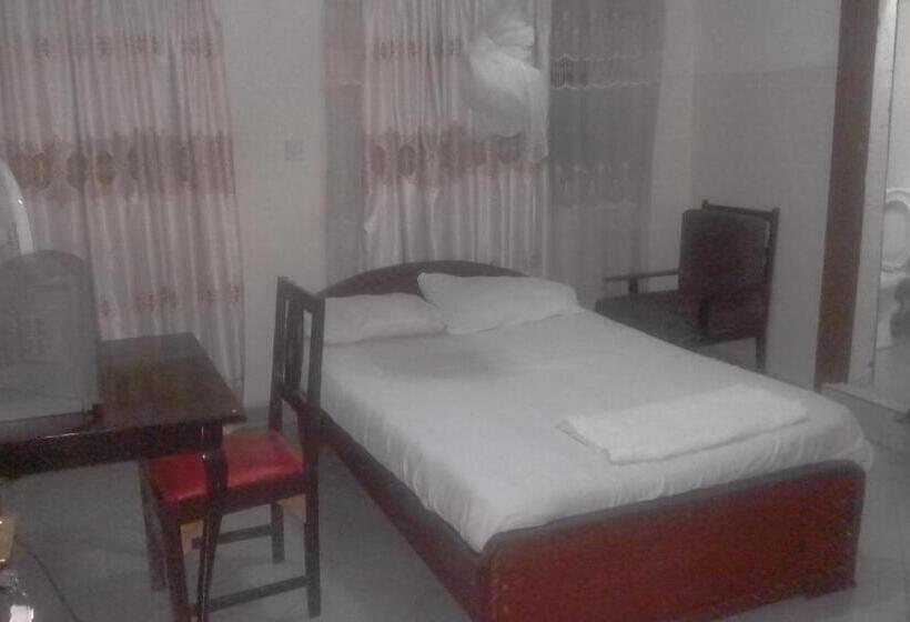 Standard Single Room, Riversand Hotel With Lake Views,accra Street,kisumu,kenya